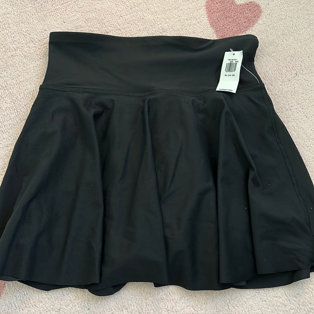 Old navy tennis skirt  uniform has shorts attached brand new with tags 4…